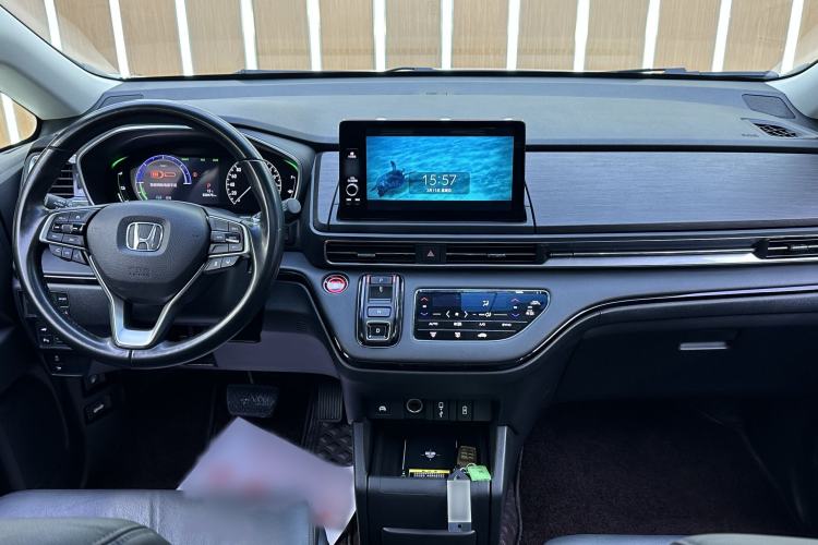 Used Honda Elysion 2022 2.0L eHEV Luxury First Edition Interior 2