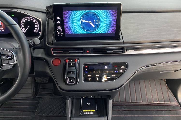 Used Honda Elysion 2022 2.0L eHEV Luxury Edition Interior 3
