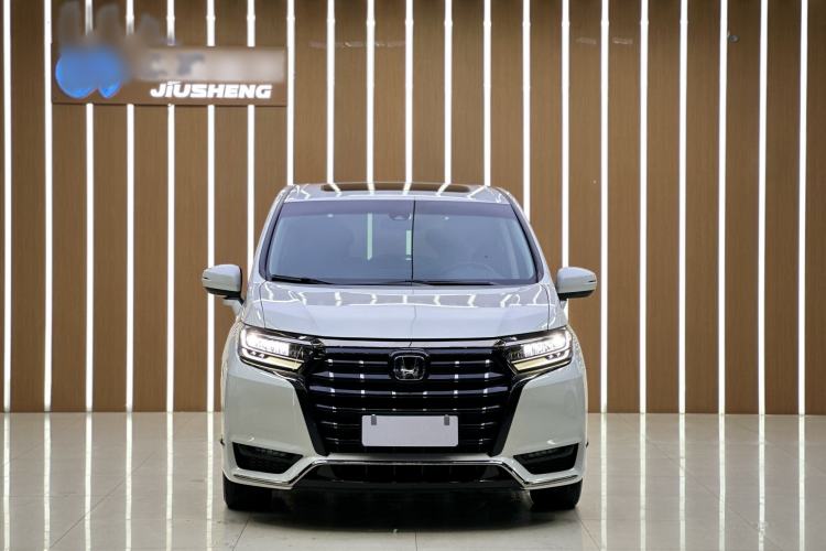 Used Honda Elysion 2022 2.0L eHEV Luxury First Edition Interior 5
