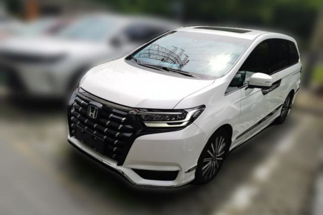 Used Honda Elysion 2022 2.0L eHEV Luxury Edition