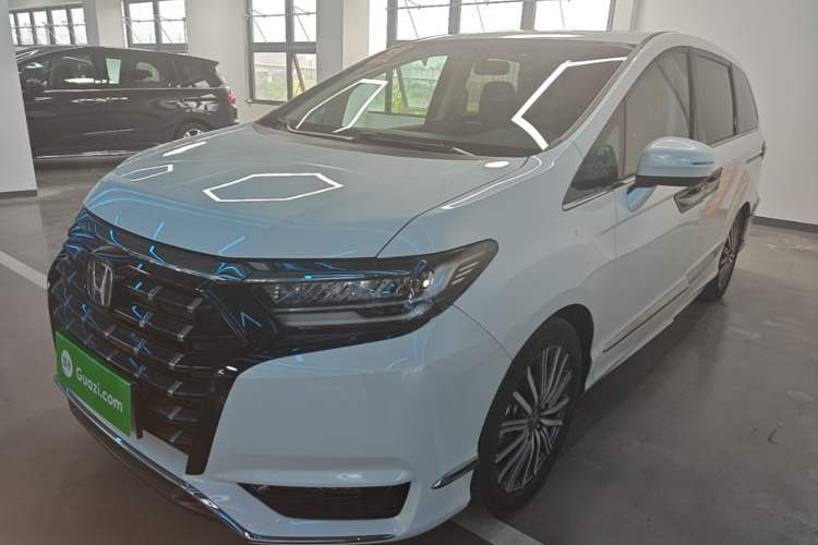 Used Honda Elysion 2022 2.0L eHEV Luxury First Edition Guazi used car, China used car export, Used car for sale, Used cars, Cheapest cars for sale