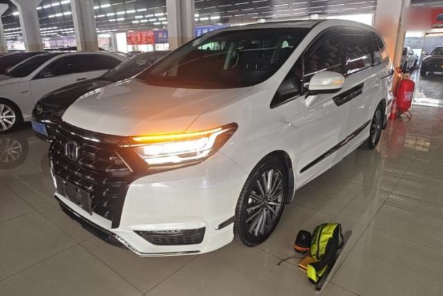 Used Honda Elysion 2022 2.0L eHEV Luxury Edition