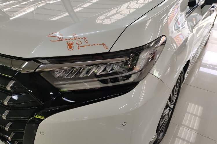 Used Honda Elysion 2022 2.0L eHEV Luxury First Edition Left Front Headlight