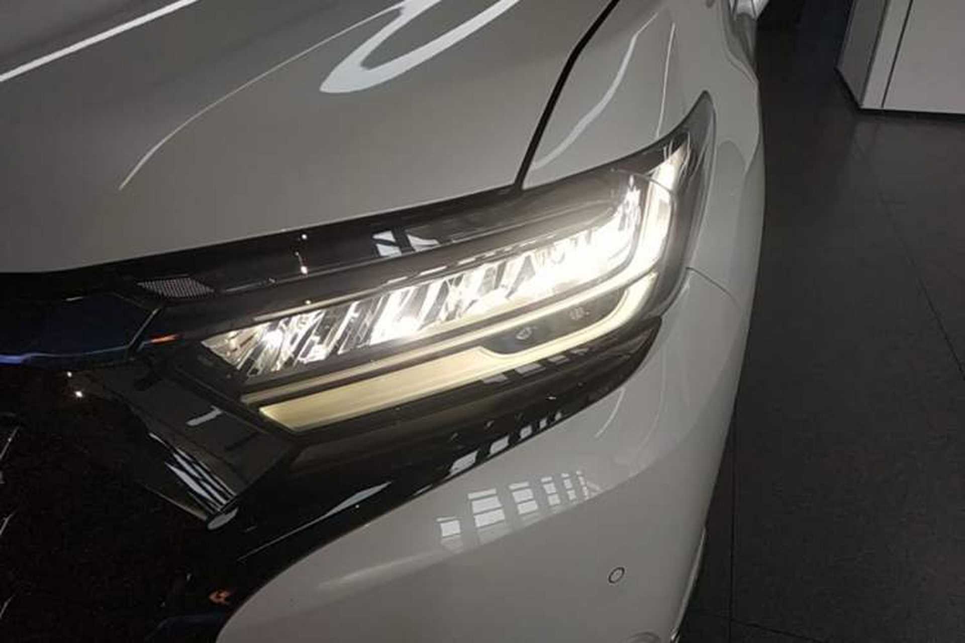 Used Honda Elysion 2022 2.0L eHEV Luxury Edition Left Front Headlight