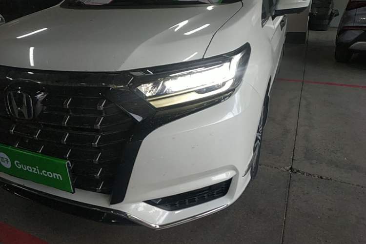 Used Honda Elysion 2022 2.0L eHEV Luxury First Edition Left Front Headlight