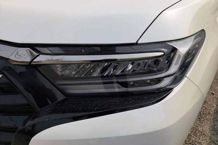 Used Honda Elysion 2022 2.0L eHEV Luxury Edition Left Front Headlight
