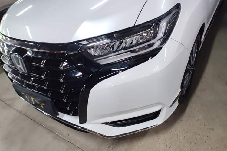 Used Honda Elysion 2022 2.0L eHEV Luxury Edition Left Front Headlight
