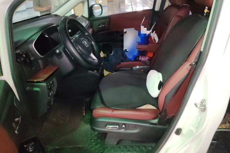 Used Honda Elysion 2022 2.0L eHEV Prestige Edition Left Front Seat