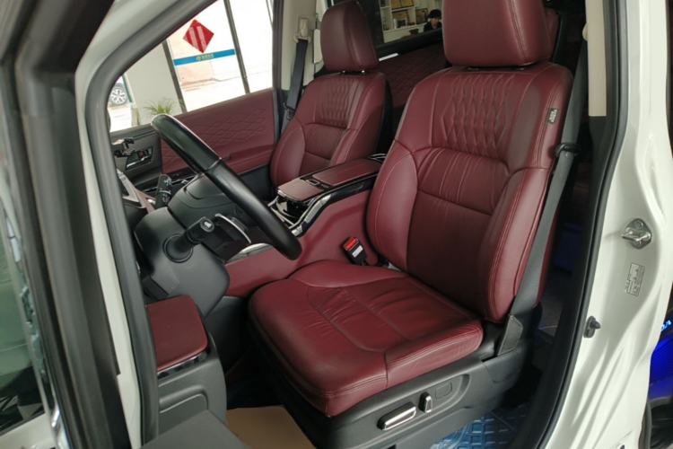Used Honda Elysion 2022 2.0L eHEV Prestige Edition Left Front Seat