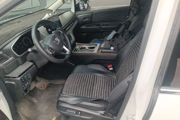 Used Honda Elysion 2022 2.0L eHEV Luxury First Edition Left Front Seat