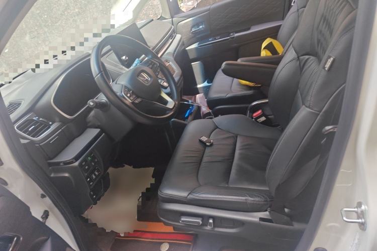 Used Honda Elysion 2022 2.0L eHEV Luxury Edition Left Front Seat