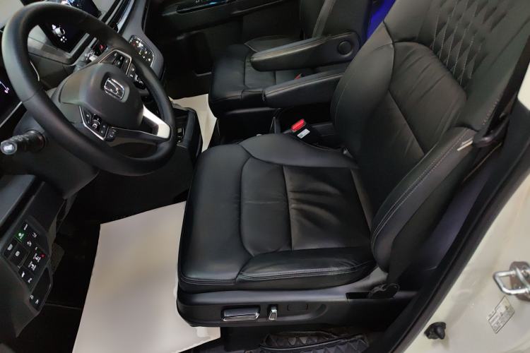 Used Honda Elysion 2022 2.0L eHEV Luxury First Edition Left Front Seat