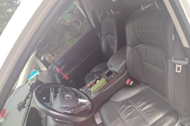 Used Honda Elysion 2022 2.0L eHEV Luxury First Edition Left Front Seat