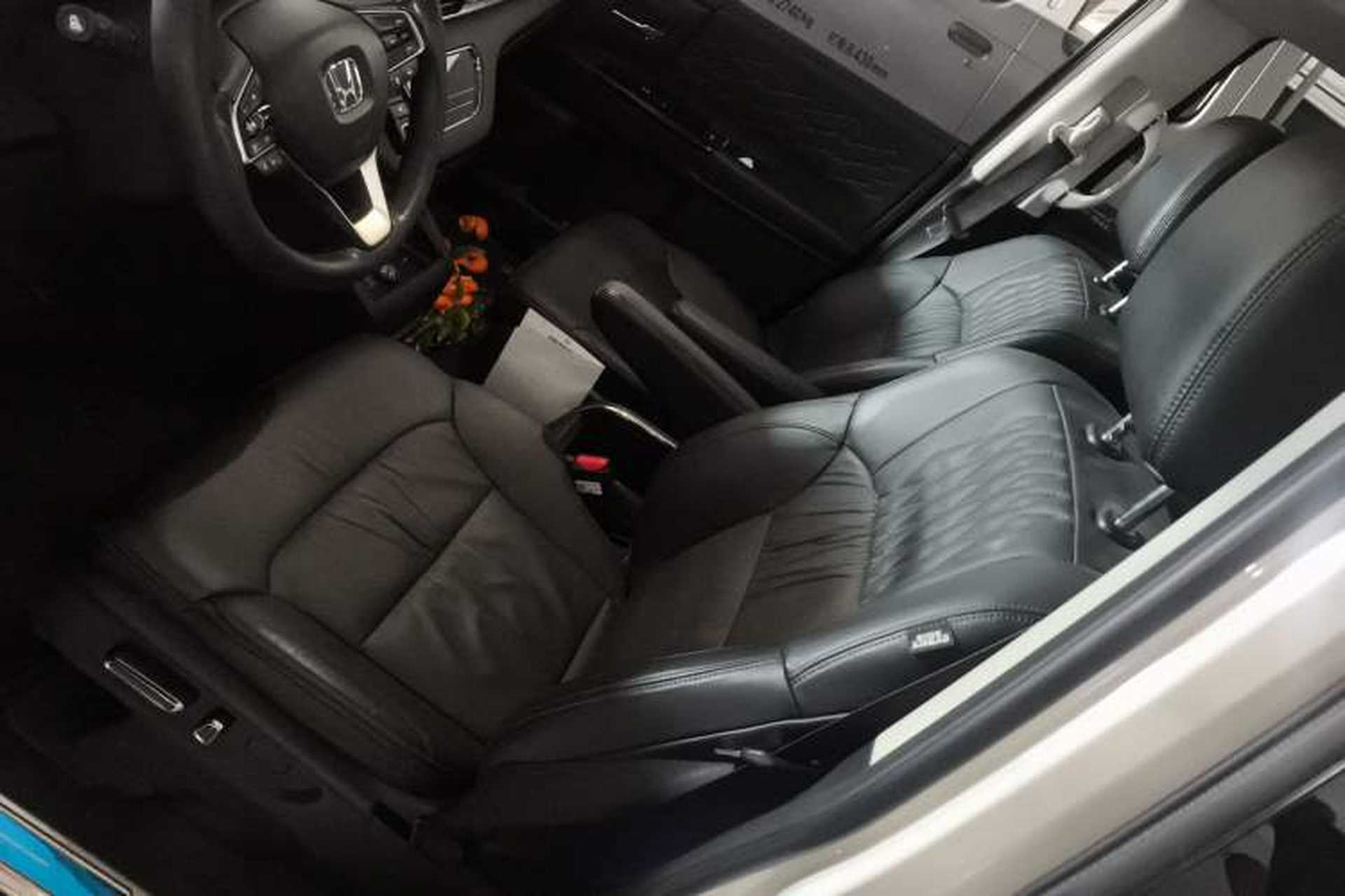 Used Honda Elysion 2022 2.0L eHEV Luxury Edition Left Front Seat