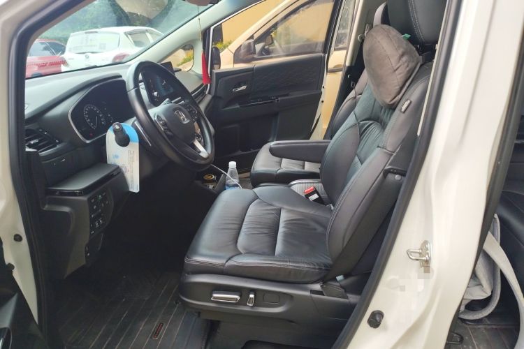 Used Honda Elysion 2022 2.0L eHEV Prestige Edition Left Front Seat