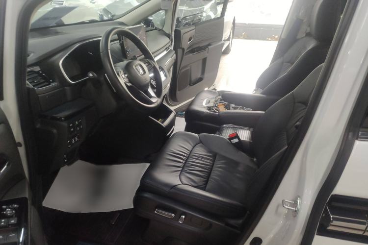 Used Honda Elysion 2022 2.0L eHEV Luxury Edition Left Front Seat