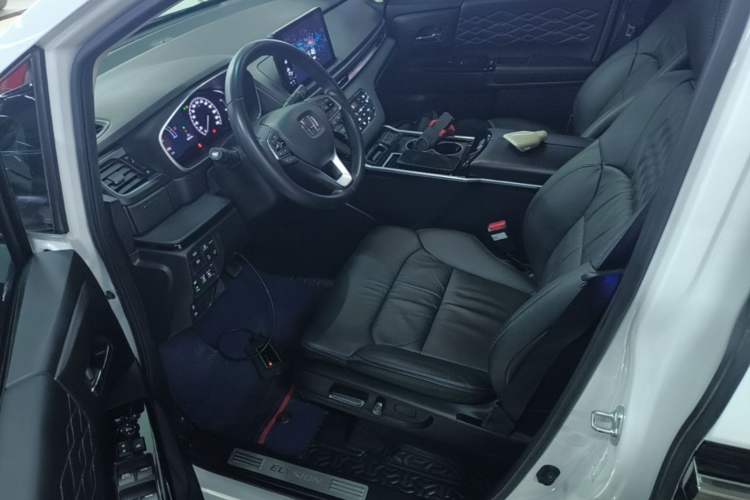 Used Honda Elysion 2022 2.0L eHEV Luxury Edition Left Front Seat