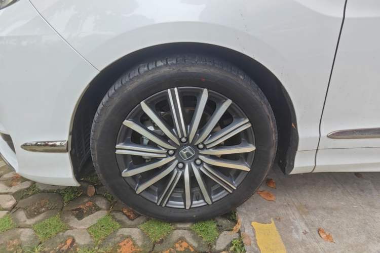 Used Honda Elysion 2022 2.0L eHEV Luxury First Edition Left Front Wheel Hub