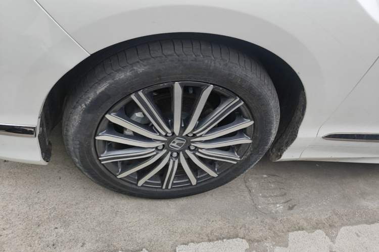 Used Honda Elysion 2022 2.0L eHEV Prestige Edition Left Front Wheel Hub