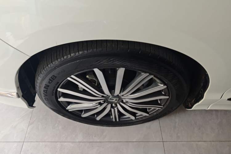 Used Honda Elysion 2022 2.0L eHEV Luxury First Edition Left Front Wheel Hub