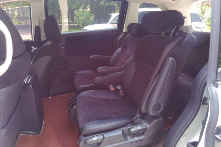 Used Honda Elysion 2022 2.0L eHEV Comfort Version Left Rear Seat