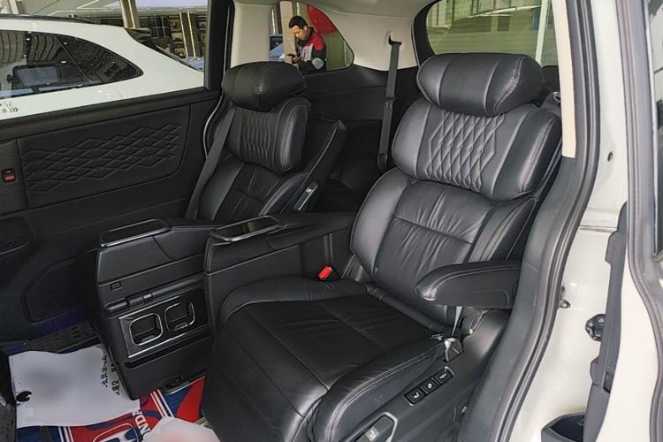 Used Honda Elysion 2022 2.0L eHEV Luxury Edition Left Rear Seat