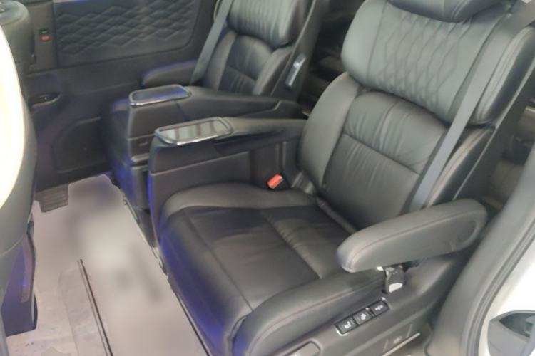 Used Honda Elysion 2022 2.0L eHEV Luxury Edition Left Rear Seat