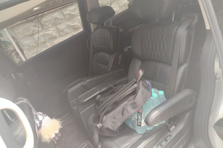 Used Honda Elysion 2022 2.0L eHEV Luxury First Edition Left Rear Seat