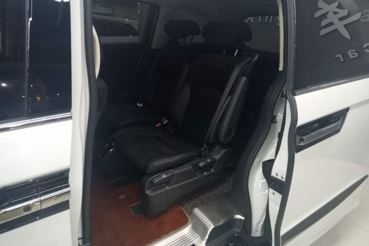 Used Honda Elysion 2022 2.0L eHEV Comfort Version Left Rear Seat