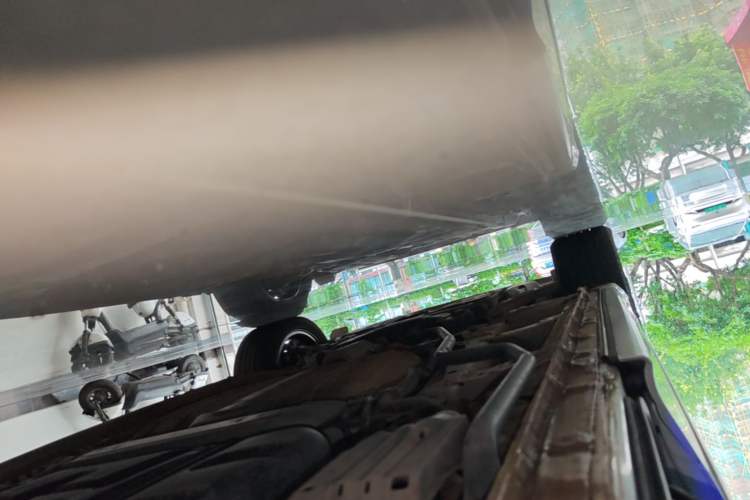 Used Honda Elysion 2022 2.0L eHEV Luxury Edition Left Side Sill