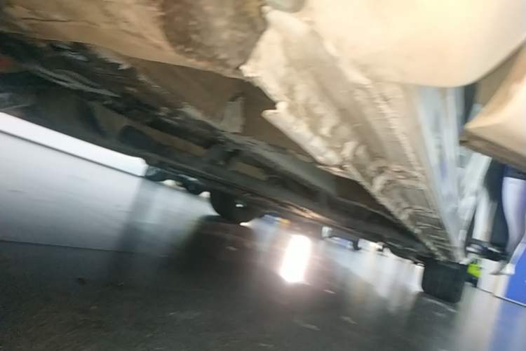 Used Honda Elysion 2022 2.0L eHEV Luxury Edition Left Side Sill