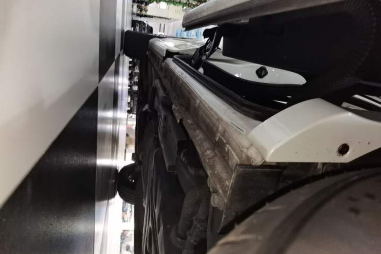 Used Honda Elysion 2022 2.0L eHEV Luxury Edition Left Side Sill