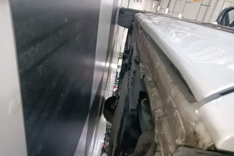 Used Honda Elysion 2022 2.0L eHEV Luxury Edition Left Side Sill