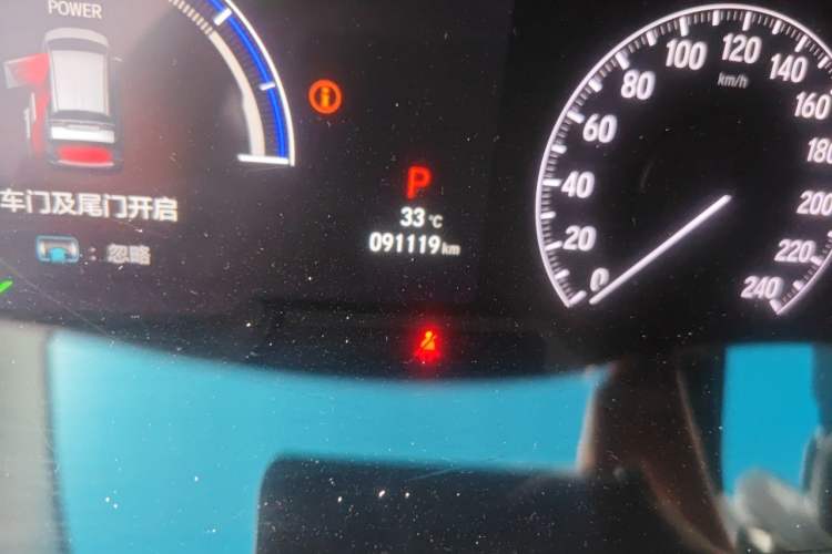 Used Honda Elysion 2022 2.0L eHEV Prestige Edition Odometer Close Up