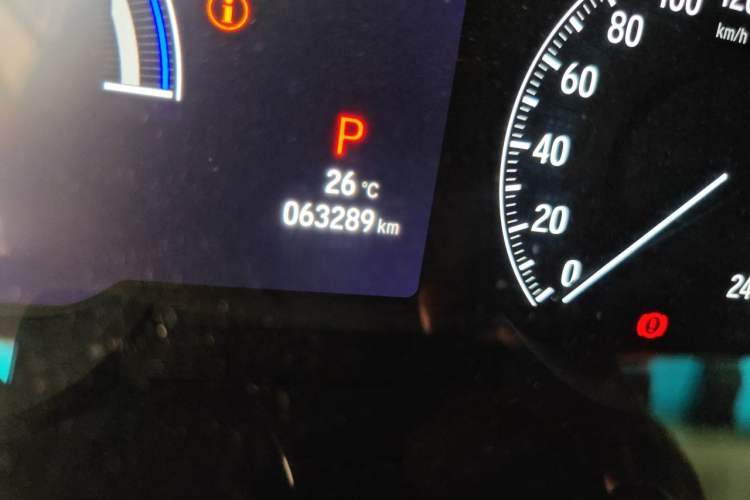 Used Honda Elysion 2022 2.0L eHEV Luxury First Edition Odometer Close Up