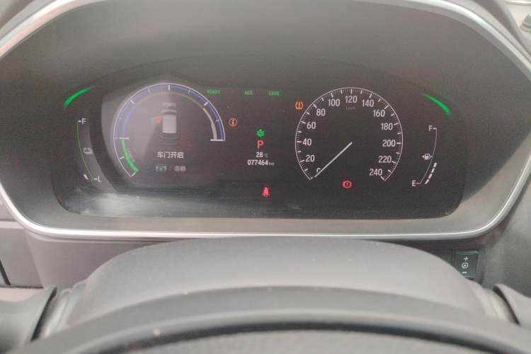 Used Honda Elysion 2022 2.0L eHEV Luxury First Edition Odometer Close Up