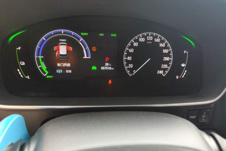 Used Honda Elysion 2022 2.0L eHEV Prestige Edition Odometer Close Up