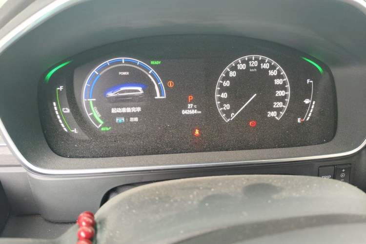Used Honda Elysion 2022 2.0L eHEV Luxury First Edition Odometer Close Up
