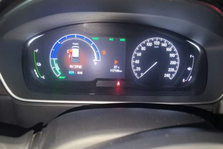 Used Honda Elysion 2022 2.0L eHEV Luxury First Edition Odometer Close Up