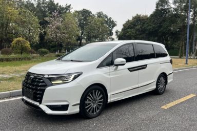 Used Honda Elysion 2022 2.0L eHEV Luxury First Edition