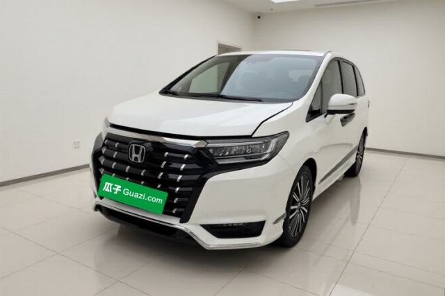 Honda Elysion 2022 2.0L eHEV Luxury First Edition с пробегом