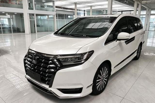 Used Honda Elysion 2022 2.0L eHEV Luxury Edition