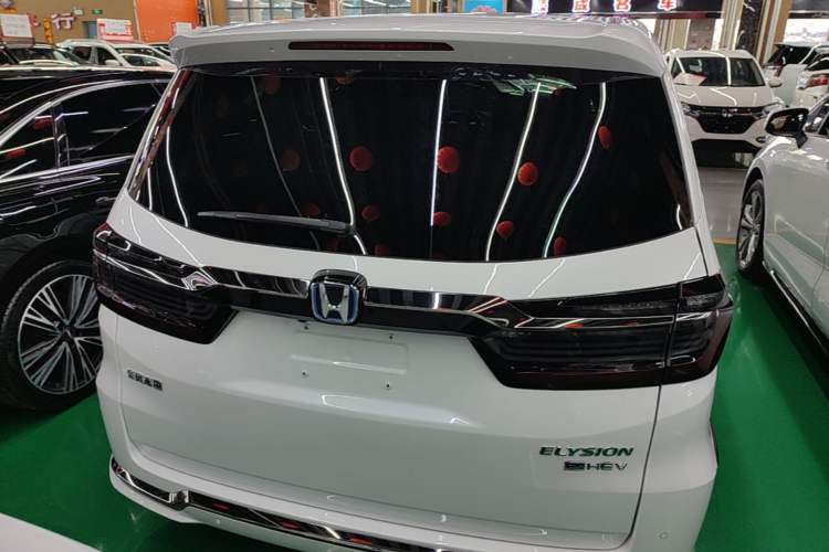 Used Honda Elysion 2022 2.0L eHEV Luxury Edition Rear