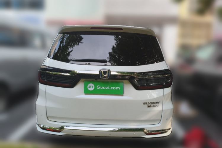 Used Honda Elysion 2022 2.0L eHEV Luxury First Edition Rear