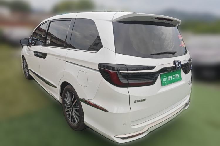 Used Honda Elysion 2022 2.0L eHEV Prestige Edition Rear Left 45 Deg