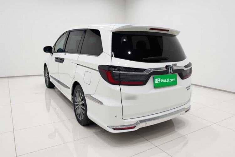 Used Honda Elysion 2022 2.0L eHEV Luxury First Edition Rear Left 45 Deg