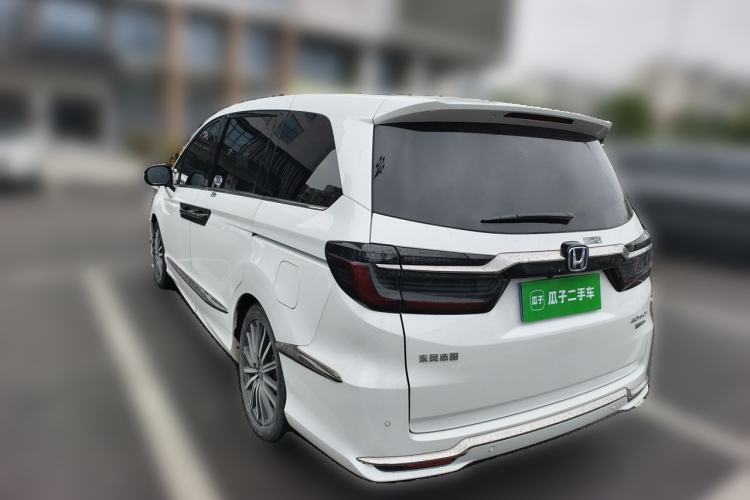 Used Honda Elysion 2022 2.0L eHEV Luxury First Edition Rear Left 45 Deg