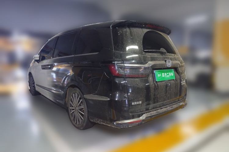 Used Honda Elysion 2022 2.0L eHEV Luxury First Edition Rear Left 45 Deg