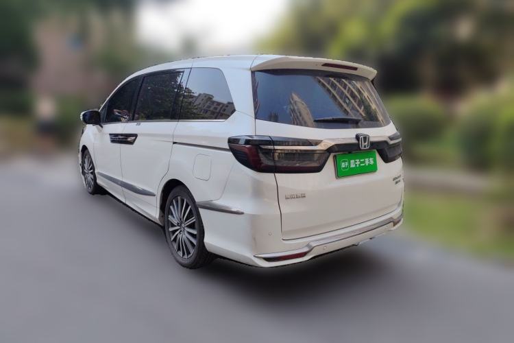 Used Honda Elysion 2022 2.0L eHEV Luxury Edition Rear Left 45 Deg