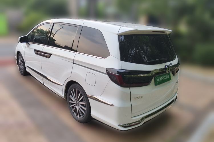 Used Honda Elysion 2022 2.0L eHEV Luxury Edition Rear Left 45 Deg